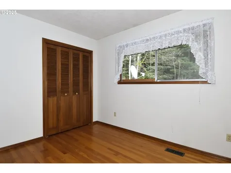 19955 SE Tillstrom Road Damascus OR 97089