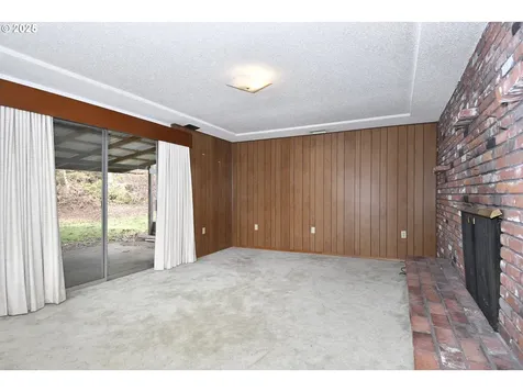 19955 SE Tillstrom Road Damascus OR 97089