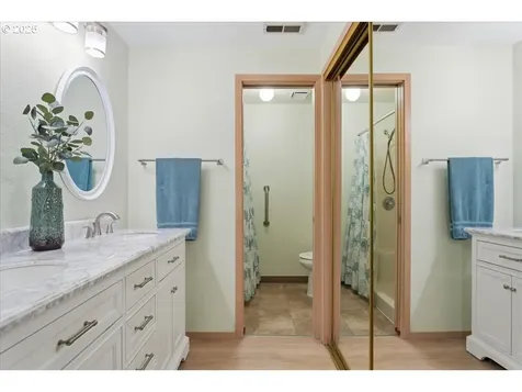 13410 NW 13th Avenue Vancouver WA 98685