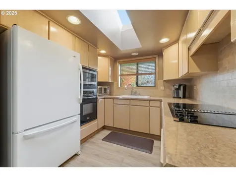 13410 NW 13th Avenue Vancouver WA 98685