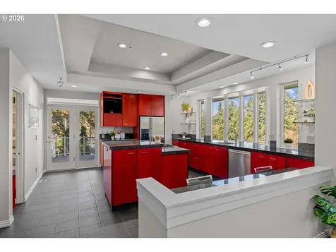 14400 Uplands Drive Lake Oswego OR 97034