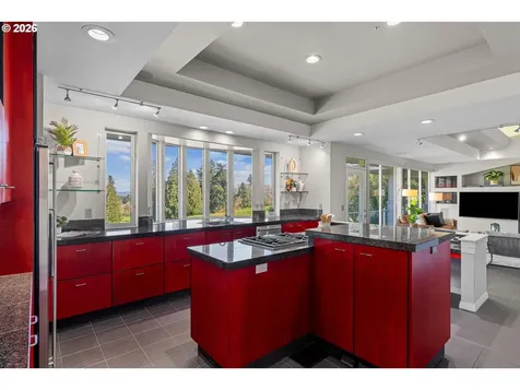14400 Uplands Drive Lake Oswego OR 97034