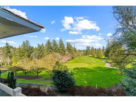 14400 Uplands Drive Lake Oswego OR 97034