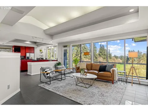 14400 Uplands Drive Lake Oswego OR 97034