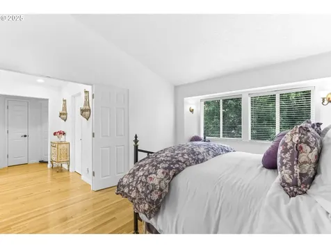16800 NW Paddington Drive Beaverton OR 97006