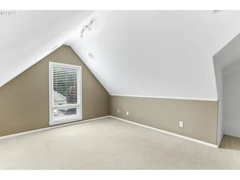 16800 NW Paddington Drive Beaverton OR 97006