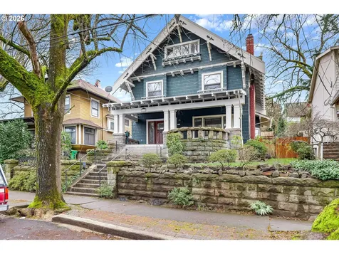 2936 SE Taylor Street Portland OR 97214