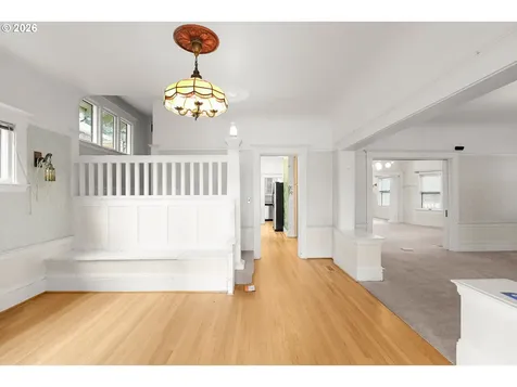2936 SE Taylor Street Portland OR 97214