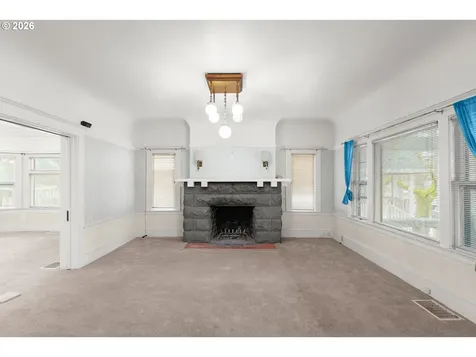 2936 SE Taylor Street Portland OR 97214