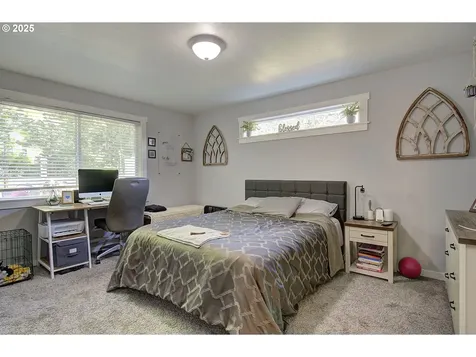 10012 NE 39th Street Vancouver WA 98662
