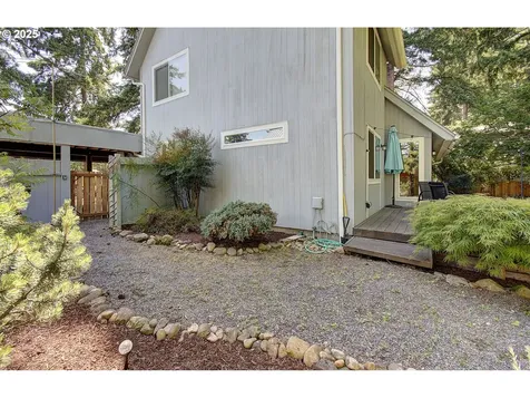 10012 NE 39th Street Vancouver WA 98662