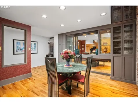 25 Da Vinci Street Lake Oswego OR 97035