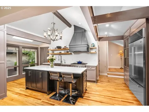 25 Da Vinci Street Lake Oswego OR 97035