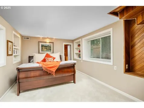 25 Da Vinci Street Lake Oswego OR 97035