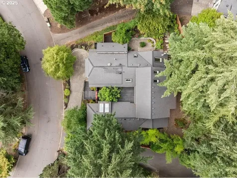 25 Da Vinci Street Lake Oswego OR 97035