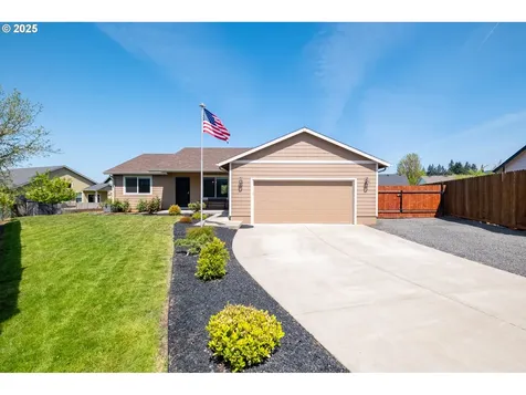 1214 Cessna Court Sweet Home OR 97386
