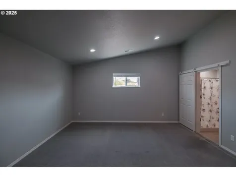 1214 Cessna Court Sweet Home OR 97386