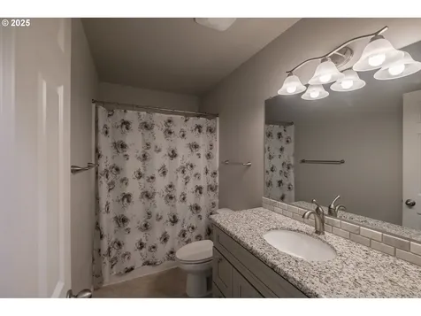 1214 Cessna Court Sweet Home OR 97386