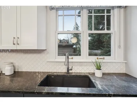 3731 NE 37th Avenue Portland OR 97212