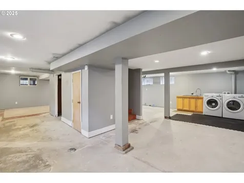 3731 NE 37th Avenue Portland OR 97212