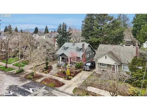 3731 NE 37th Avenue Portland OR 97212