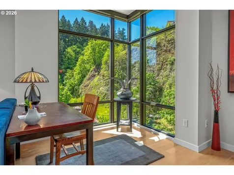 2351 NW Westover Road Portland OR 97210