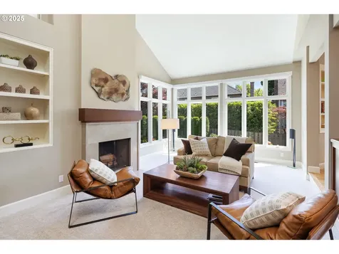4062 Pfeifer Court Lake Oswego OR 97035