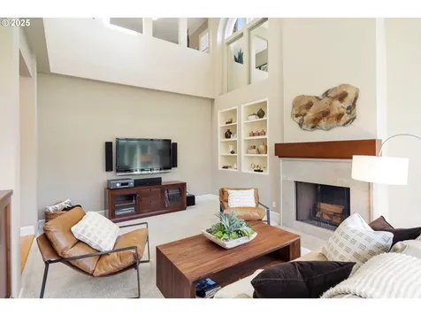 4062 Pfeifer Court Lake Oswego OR 97035
