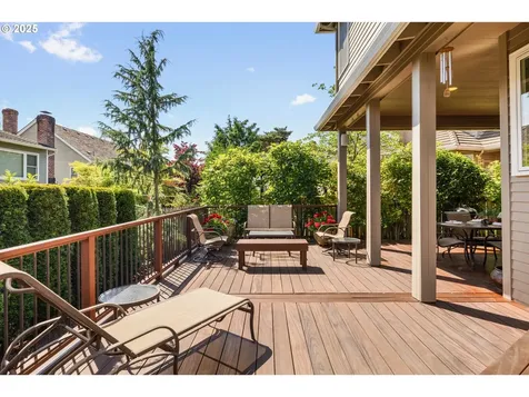 4062 Pfeifer Court Lake Oswego OR 97035