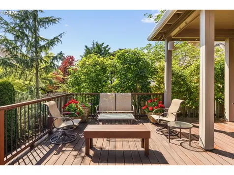 4062 Pfeifer Court Lake Oswego OR 97035