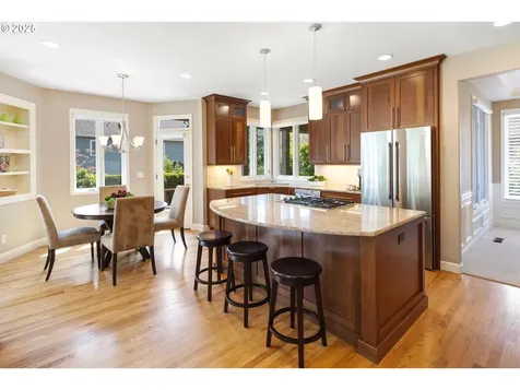 4062 Pfeifer Court Lake Oswego OR 97035
