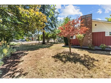 7125 SE Fern Avenue Portland OR 97206