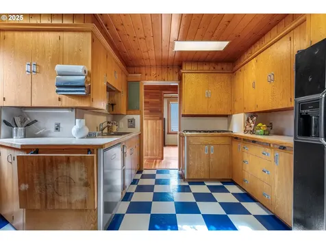 3339 SE 28th Place Portland OR 97202