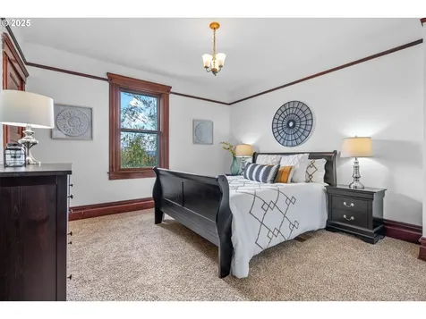 3339 SE 28th Place Portland OR 97202