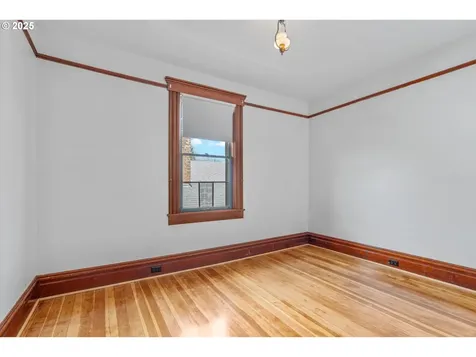 3339 SE 28th Place Portland OR 97202