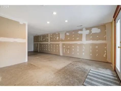 3339 SE 28th Place Portland OR 97202