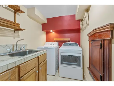 3339 SE 28th Place Portland OR 97202