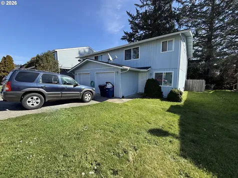 226 Cypress Street Brookings OR 97415