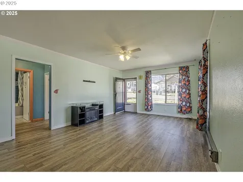 442 1st Avenue Vernonia OR 97064