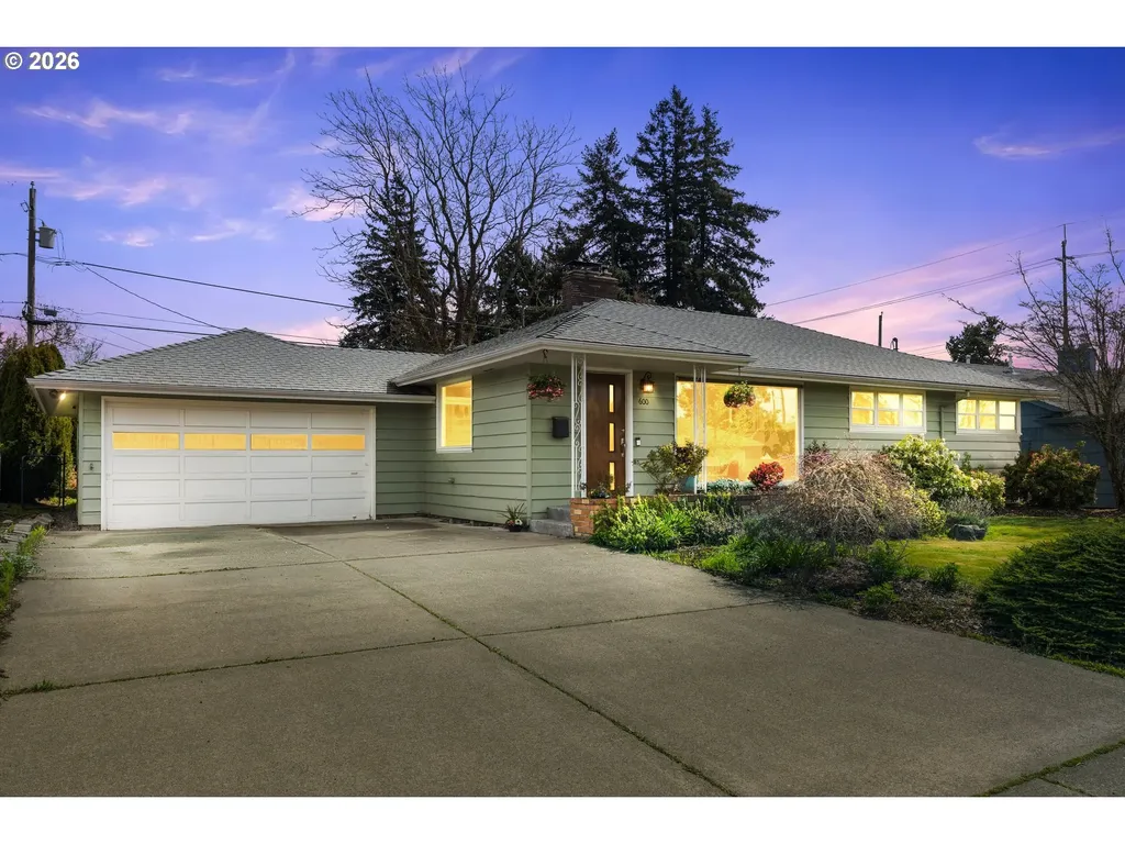 600 NE 108th Avenue Portland OR 97220