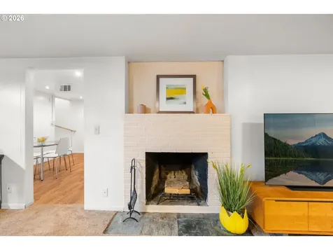600 NE 108th Avenue Portland OR 97220