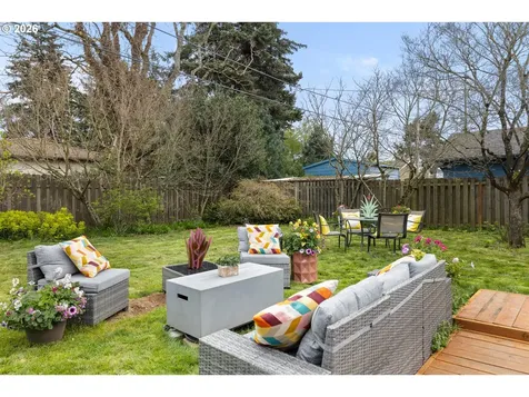600 NE 108th Avenue Portland OR 97220