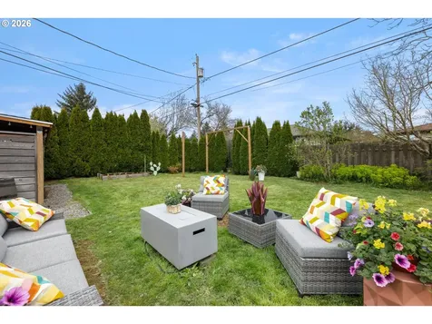 600 NE 108th Avenue Portland OR 97220