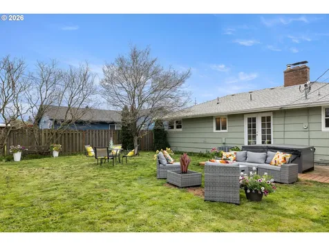 600 NE 108th Avenue Portland OR 97220