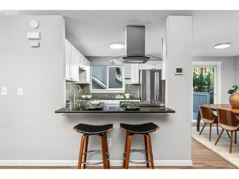 4545 SW Vacuna Street Portland OR 97219