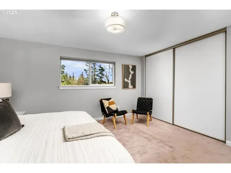 4545 SW Vacuna Street Portland OR 97219