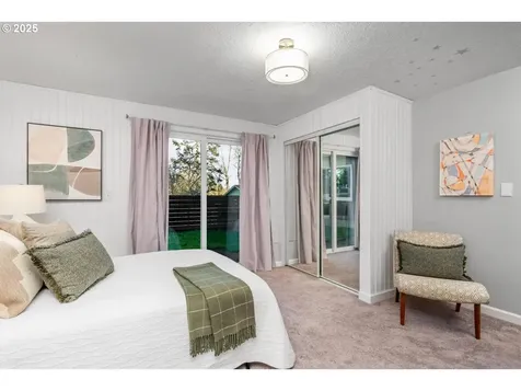 4545 SW Vacuna Street Portland OR 97219