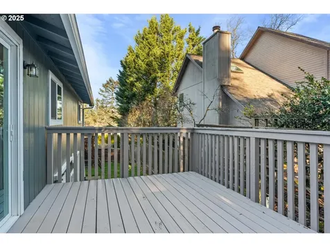 4545 SW Vacuna Street Portland OR 97219