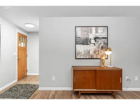 4545 SW Vacuna Street Portland OR 97219