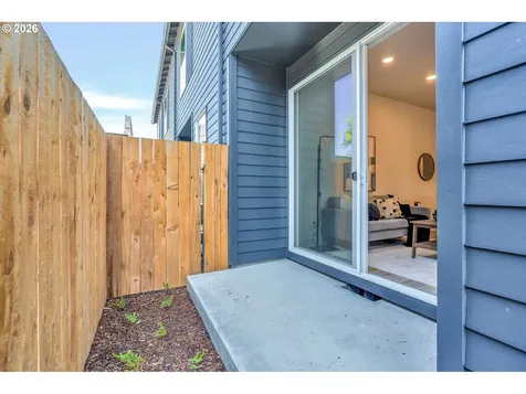 2381 SE 45th Avenue Portland OR 97215